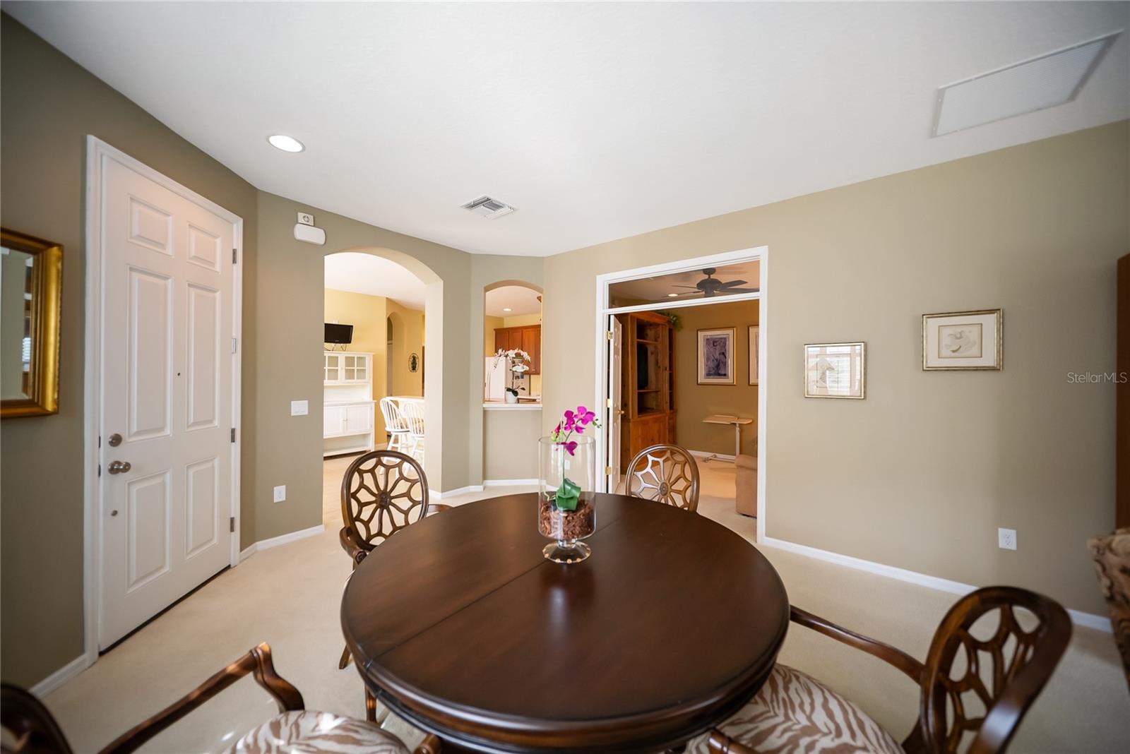 Image 39 of 59 For 29687 Niagara Court