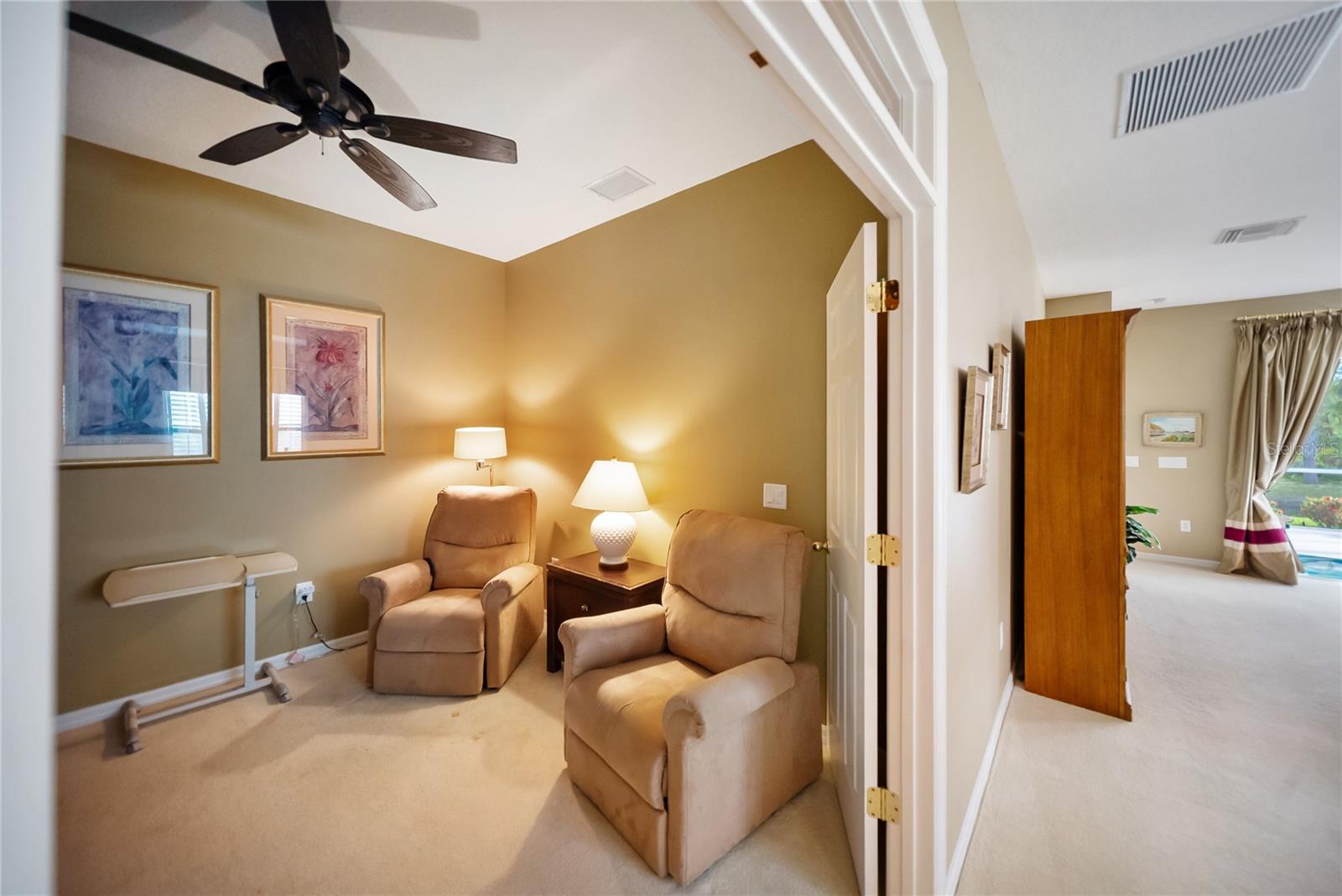 Image 42 of 59 For 29687 Niagara Court