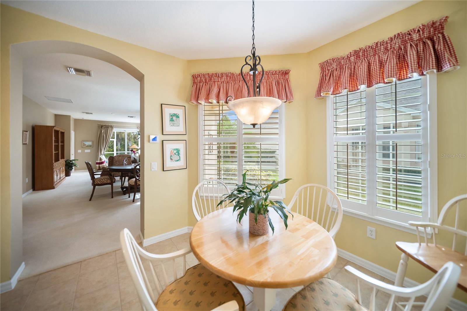 Image 46 of 59 For 29687 Niagara Court