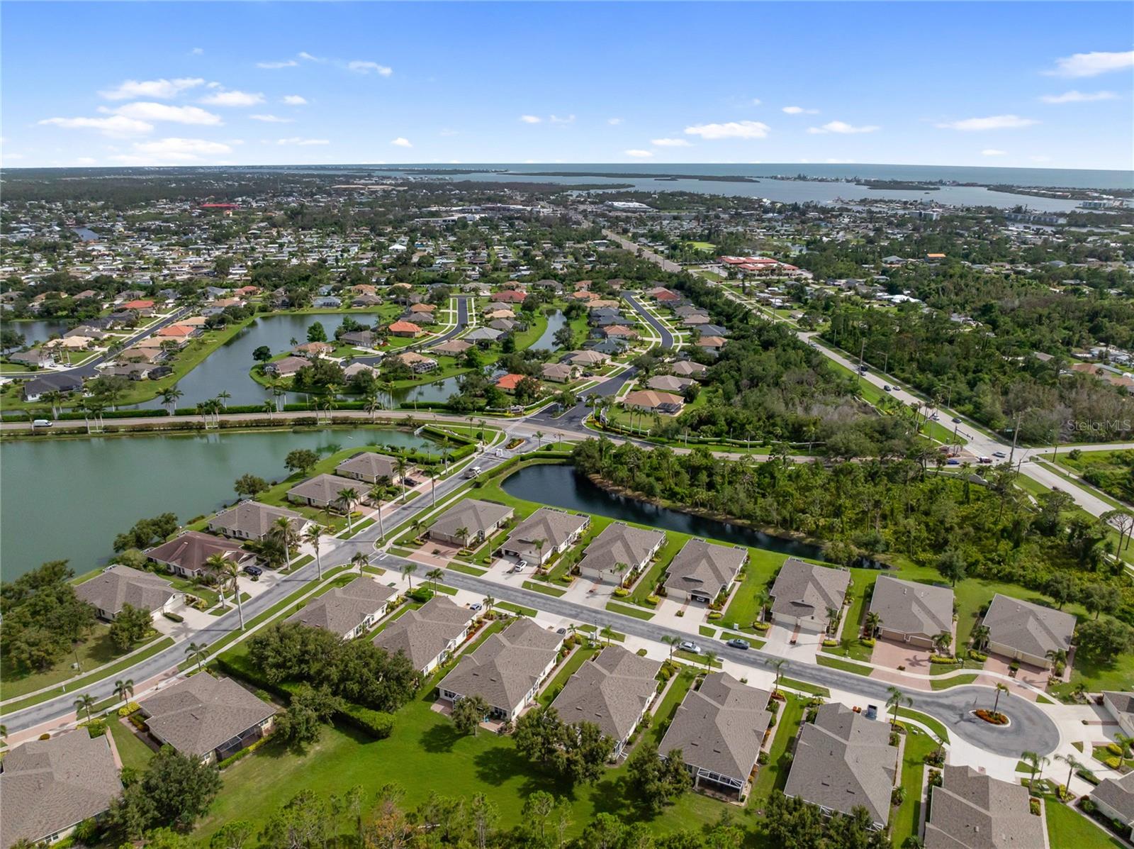 Image 5 of 59 For 29687 Niagara Court