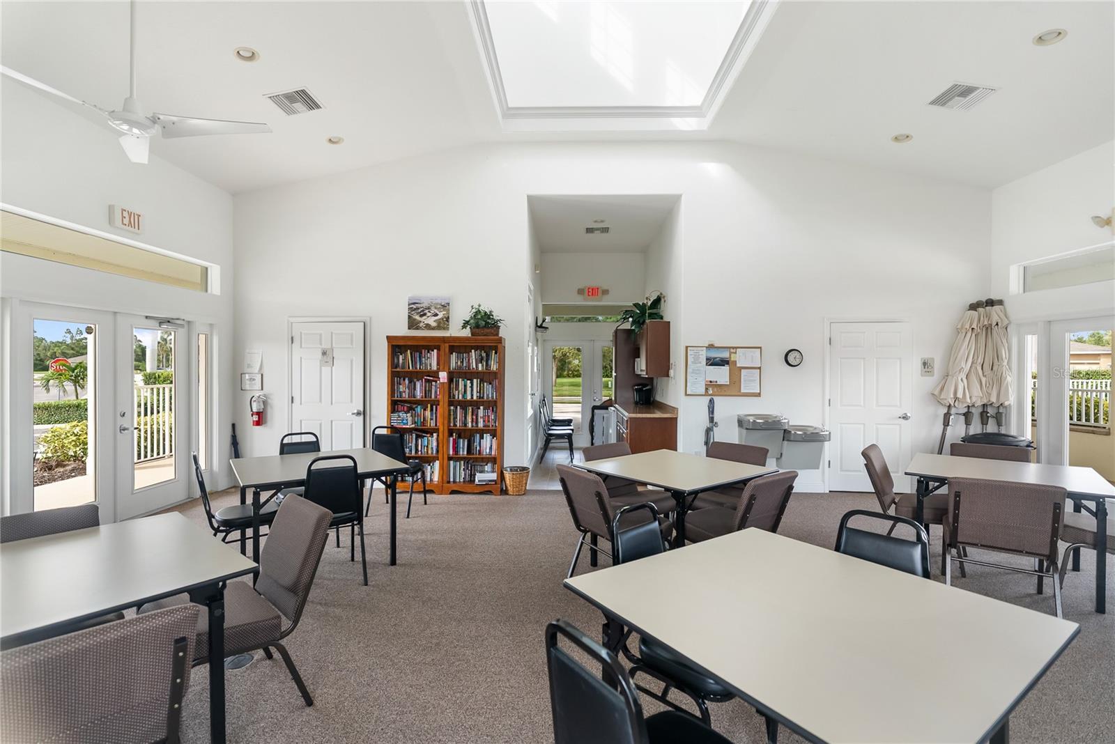 Image 58 of 59 For 29687 Niagara Court