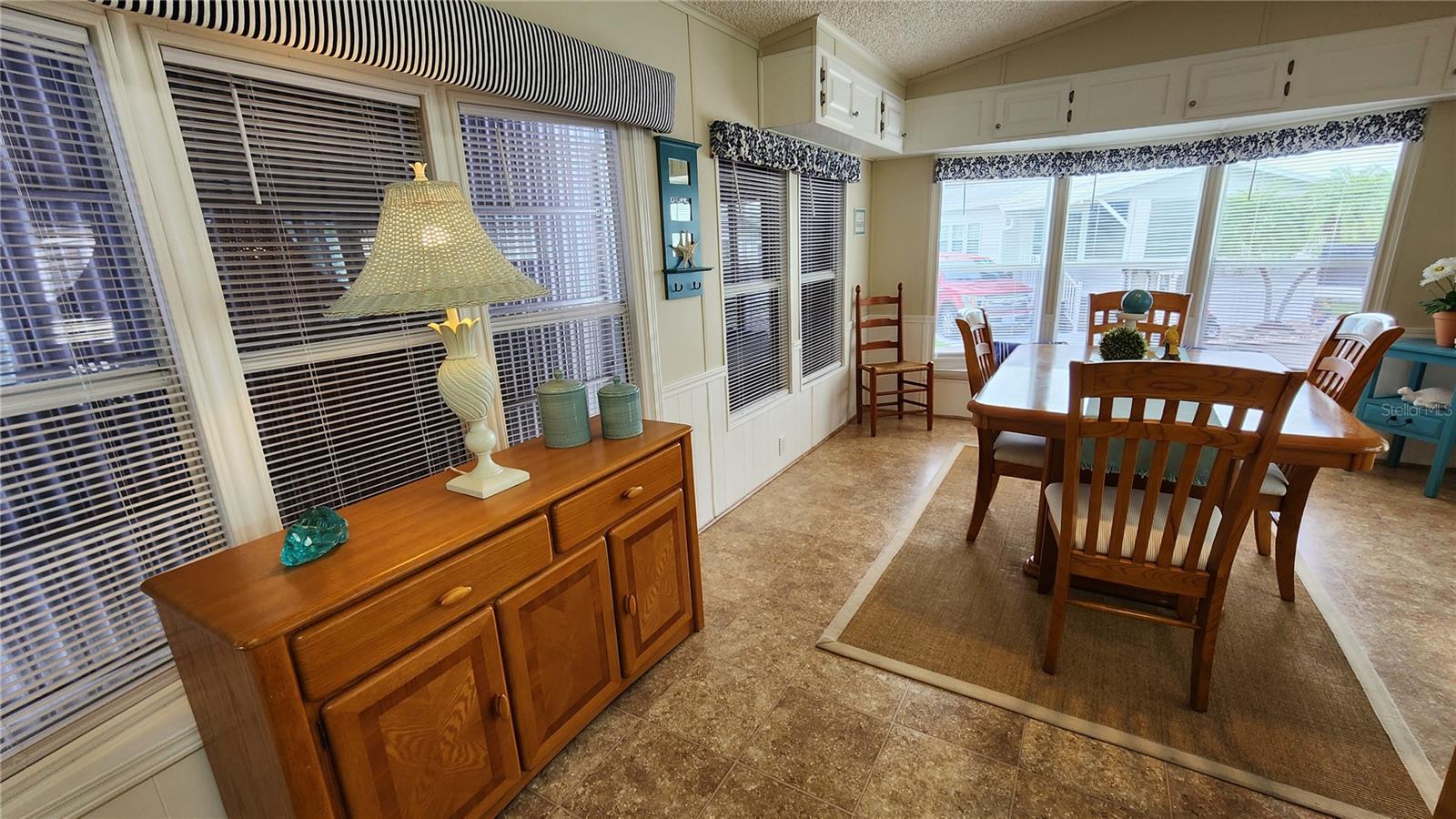 Image 12 of 53 For 3333 26th Avenue E 1145