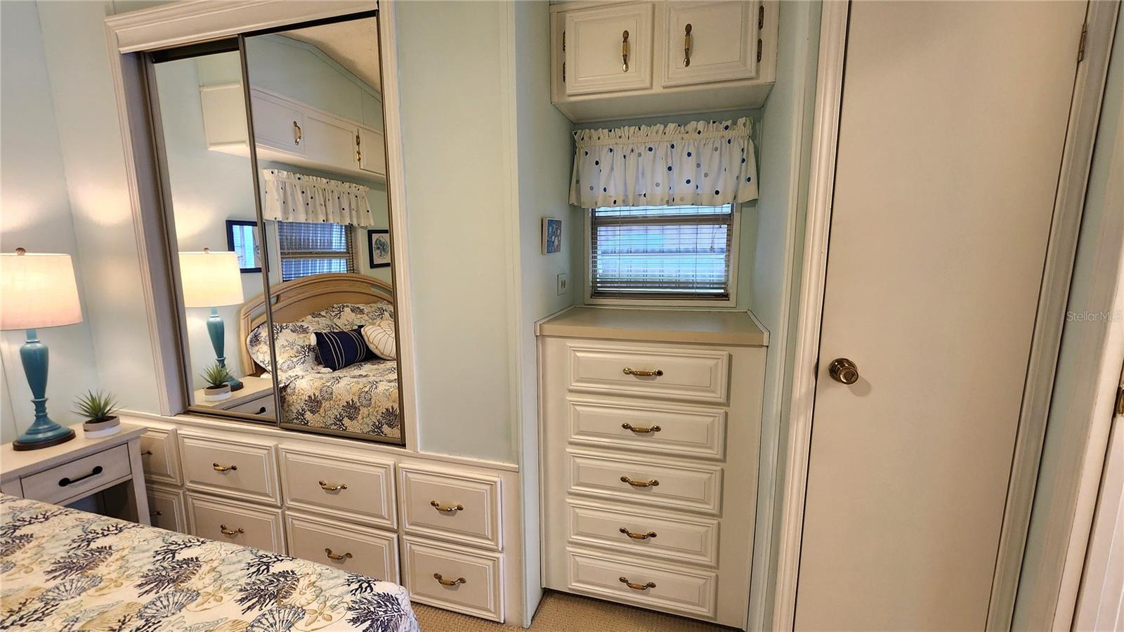 Image 21 of 53 For 3333 26th Avenue E 1145