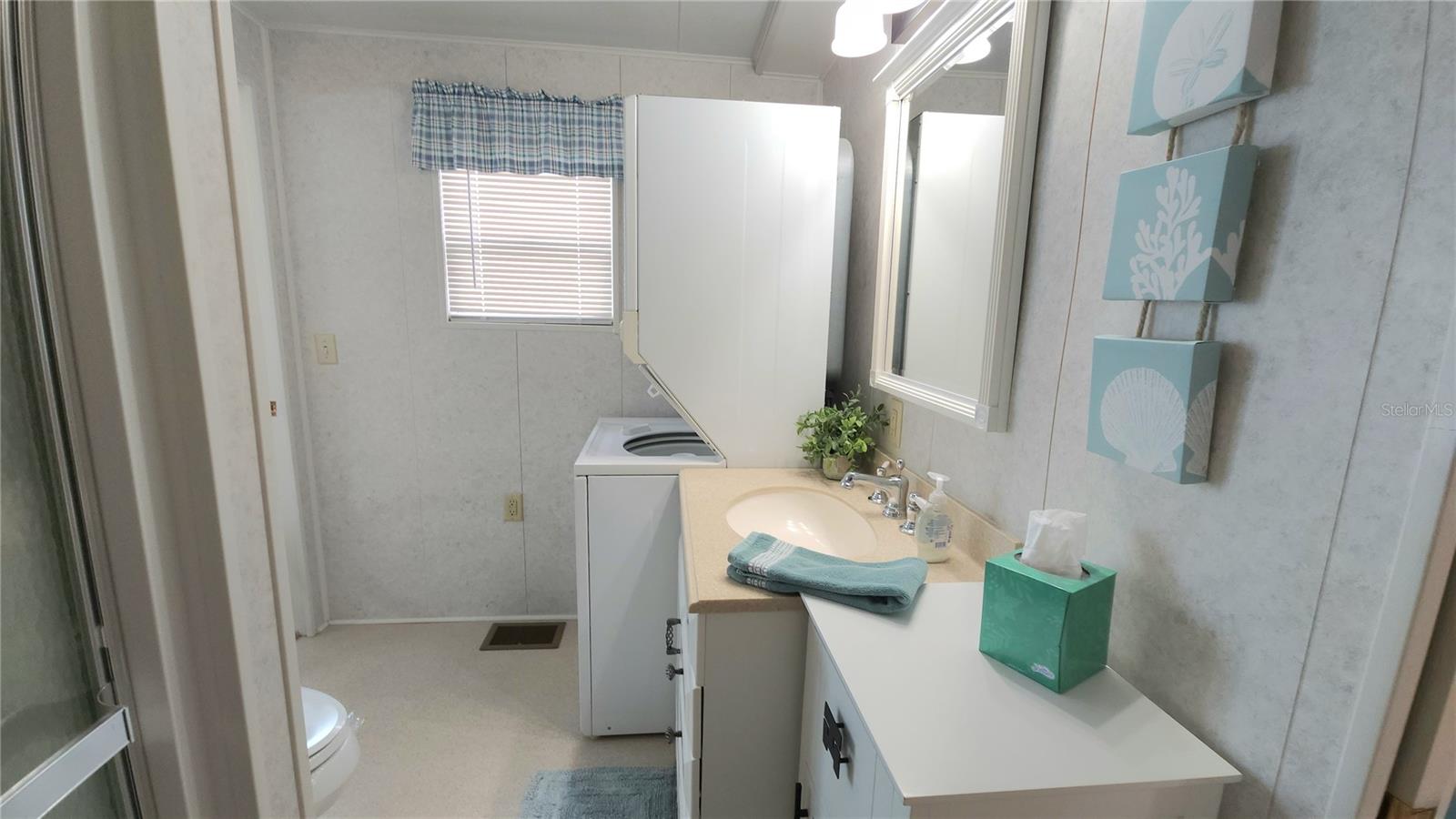 Image 31 of 53 For 3333 26th Avenue E 1145