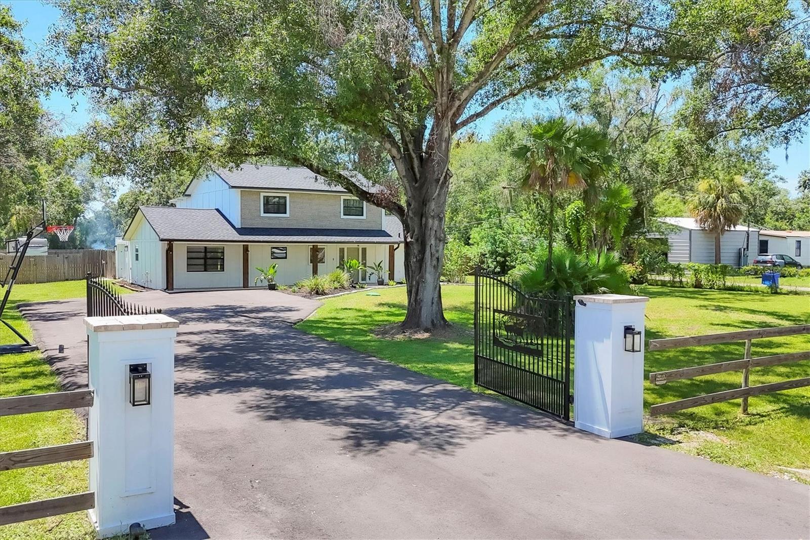 Details for 2503 Lake Drive, WIMAUMA, FL 33598