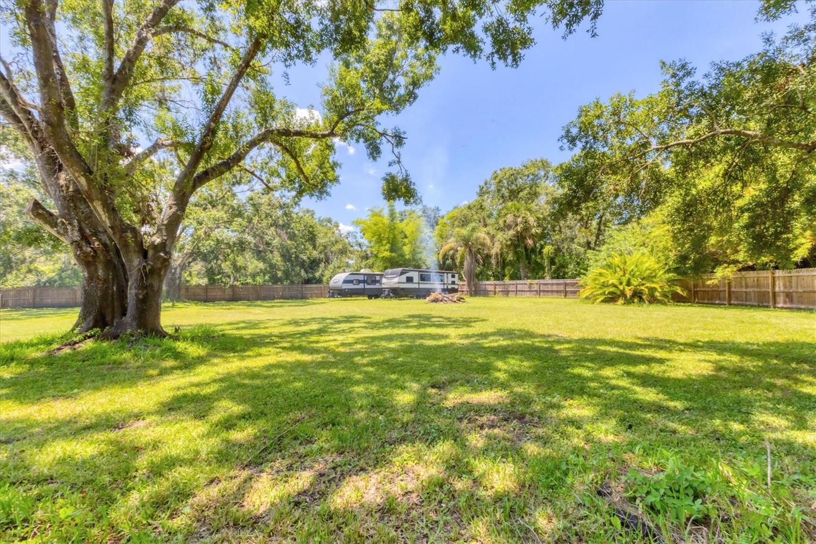 Image 45 of 48 For 2503 Lake Drive