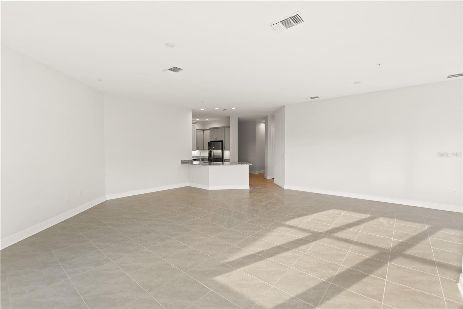 Image 17 of 69 For 7611 34th Avenue W 301