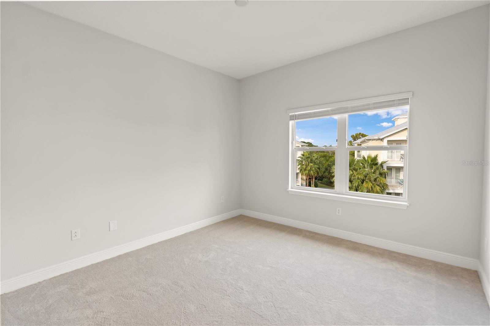 Image 37 of 69 For 7611 34th Avenue W 301