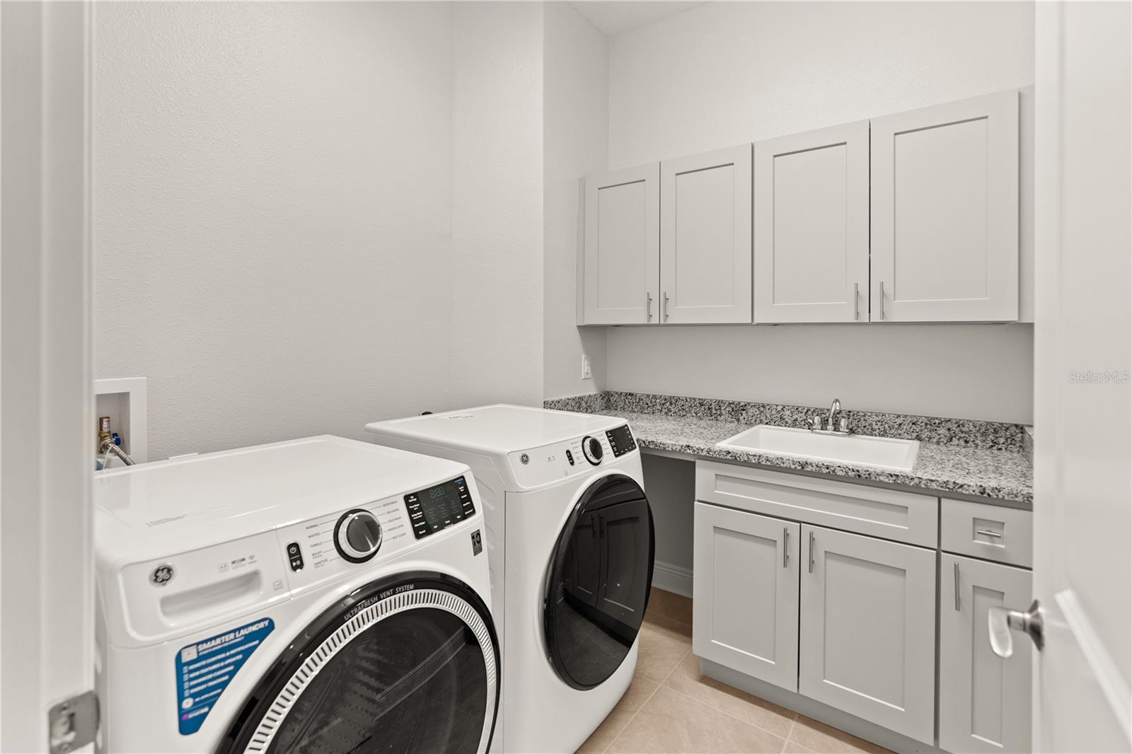 Image 43 of 69 For 7611 34th Avenue W 301
