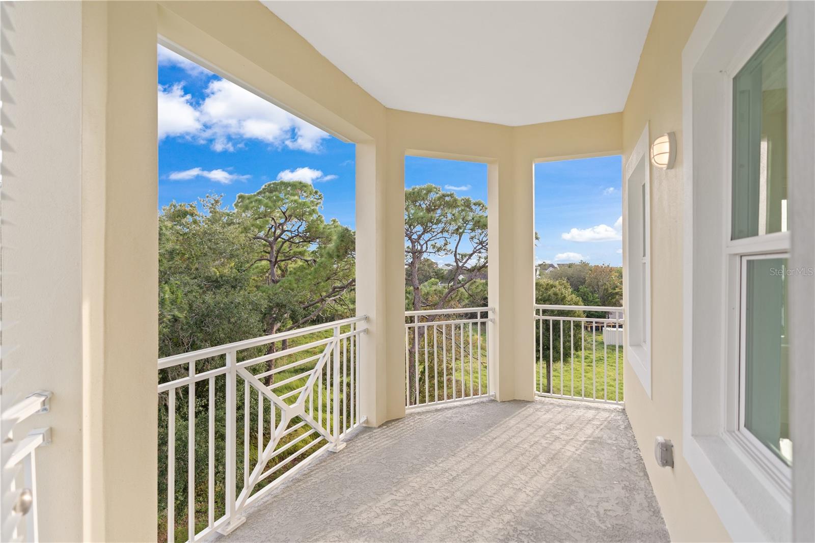 Image 7 of 69 For 7611 34th Avenue W 301