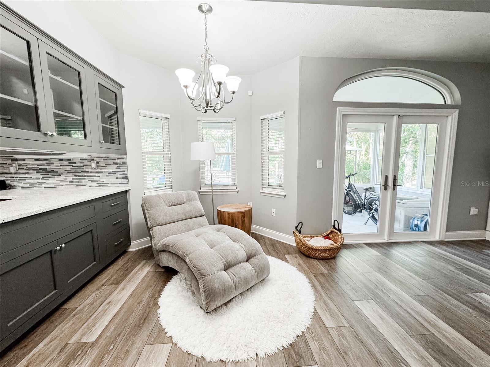 Image 10 of 56 For 25640 State Road 70 E