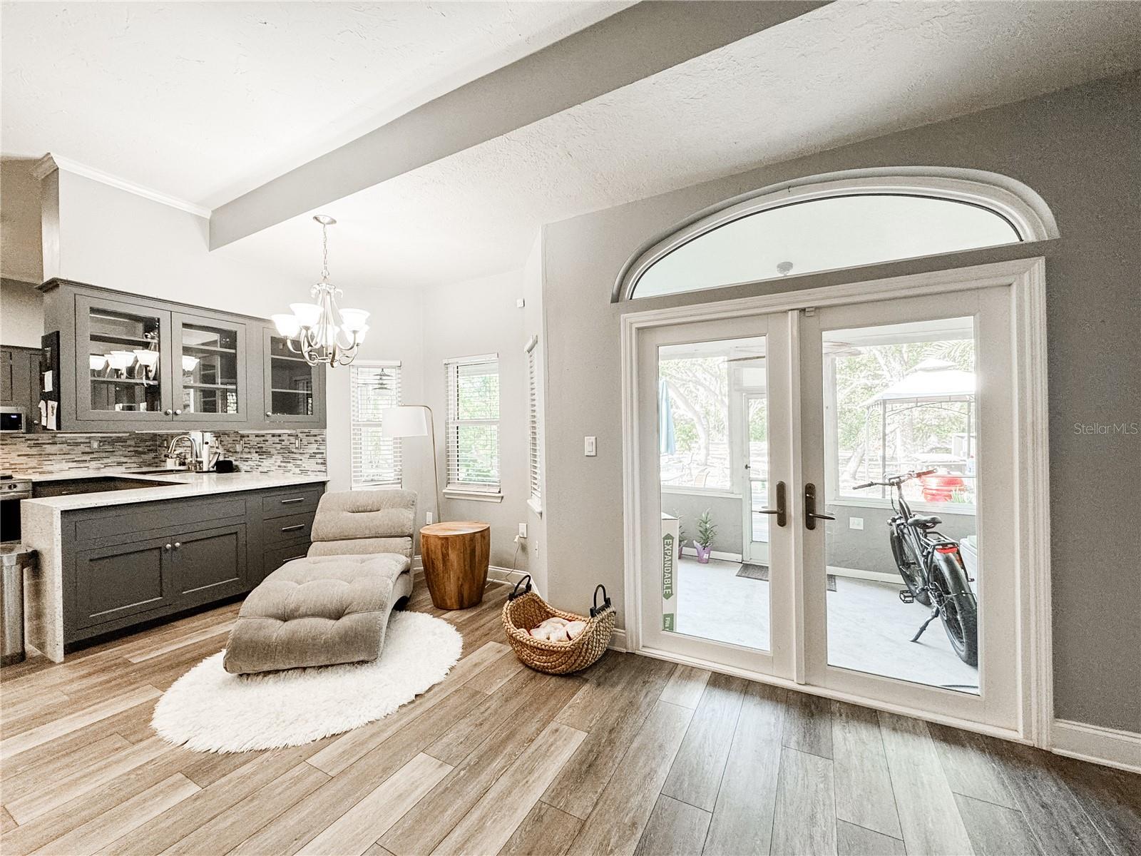 Image 11 of 56 For 25640 State Road 70 E