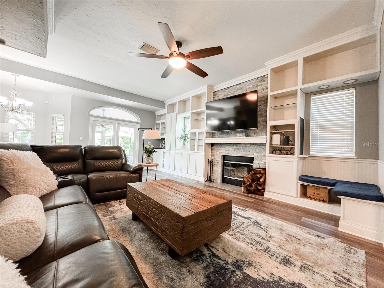 Image 14 of 56 For 25640 State Road 70 E