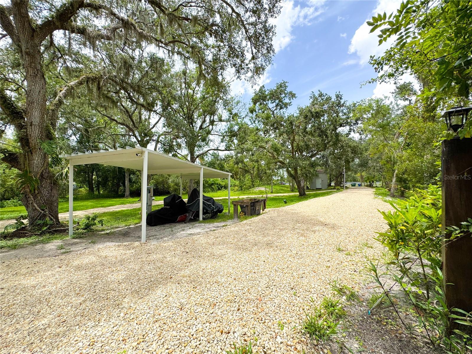 Image 32 of 56 For 25640 State Road 70 E