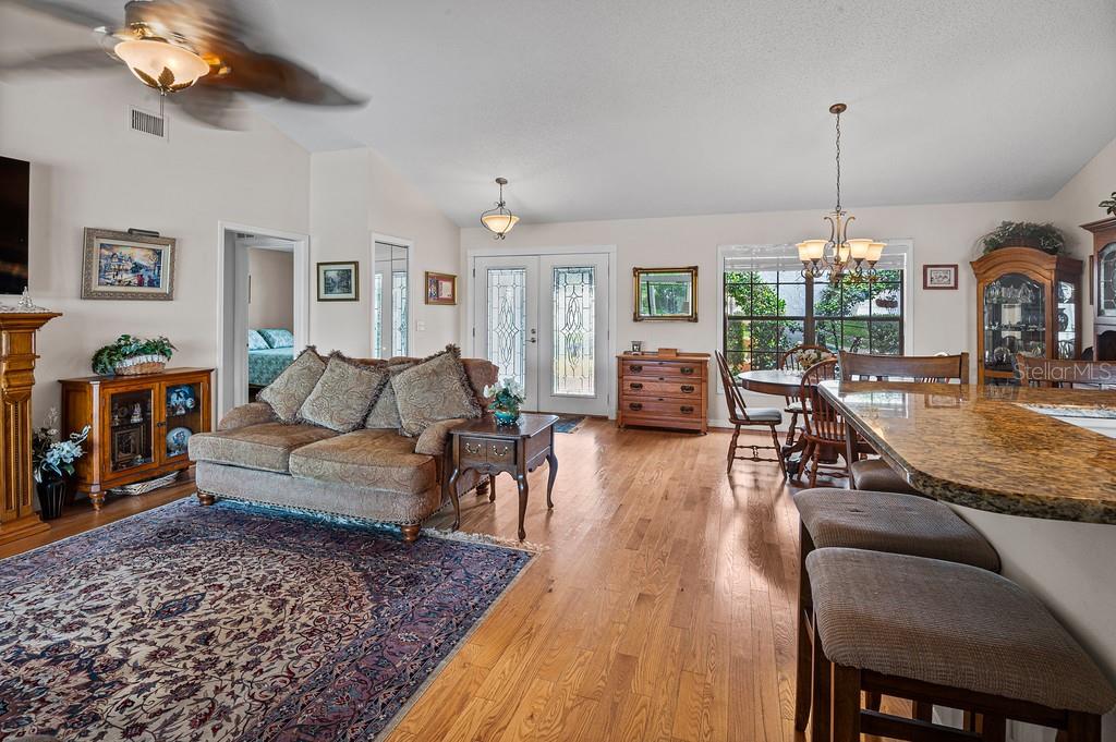 Image 7 of 40 For 8703 53rd Avenue W