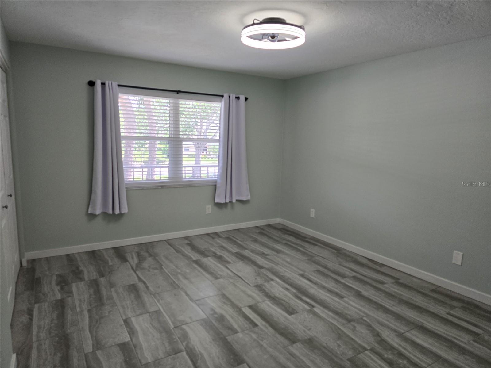 Image 18 of 29 For 6999 Country Club Drive N 224