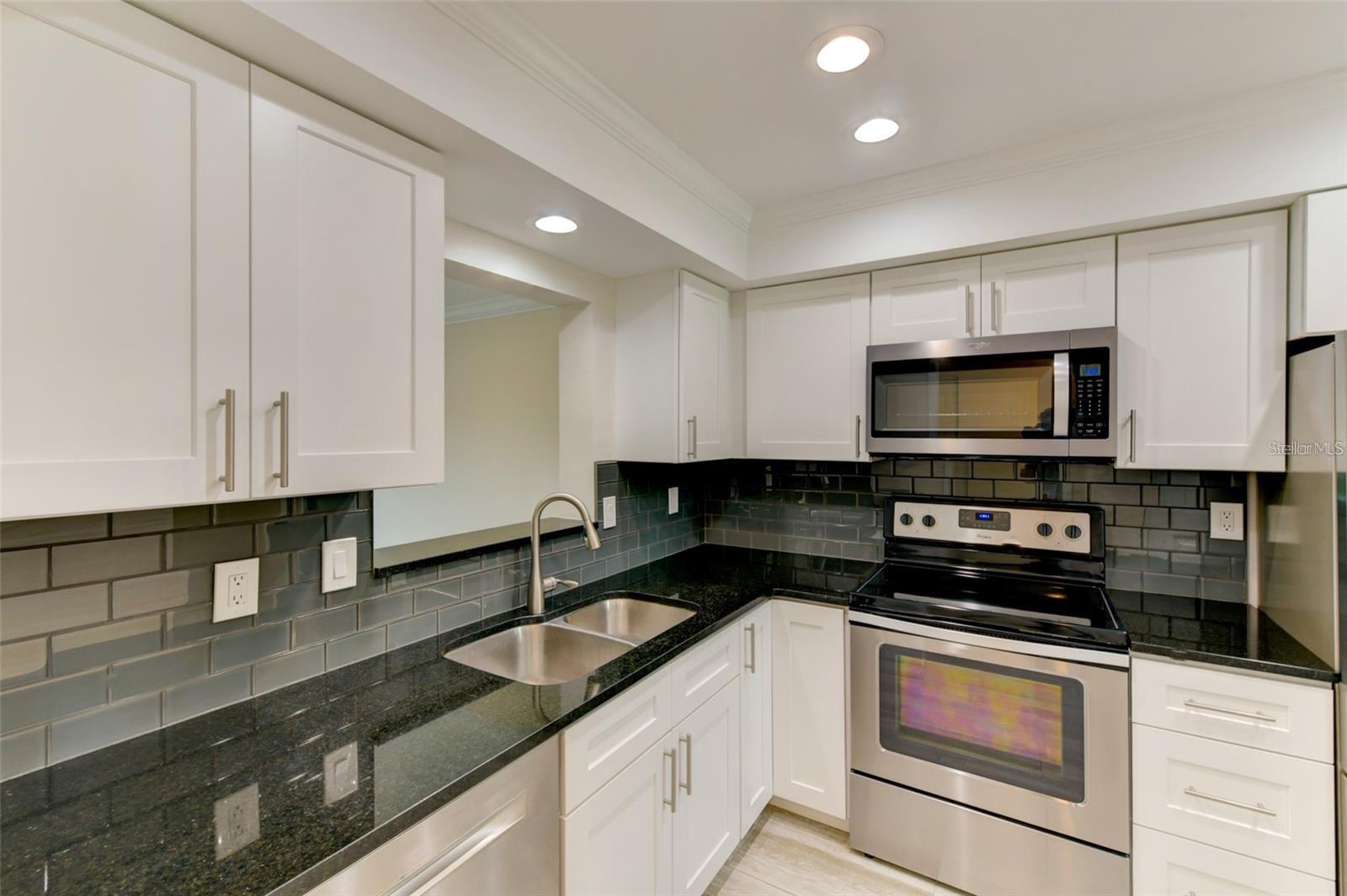 Image 8 of 29 For 6999 Country Club Drive N 224