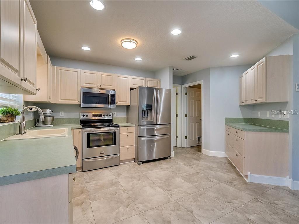 Image 2 of 11 For 4644 Breezy Pines Boulevard