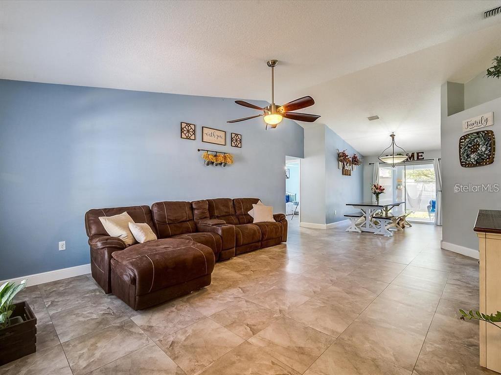 Image 5 of 11 For 4644 Breezy Pines Boulevard