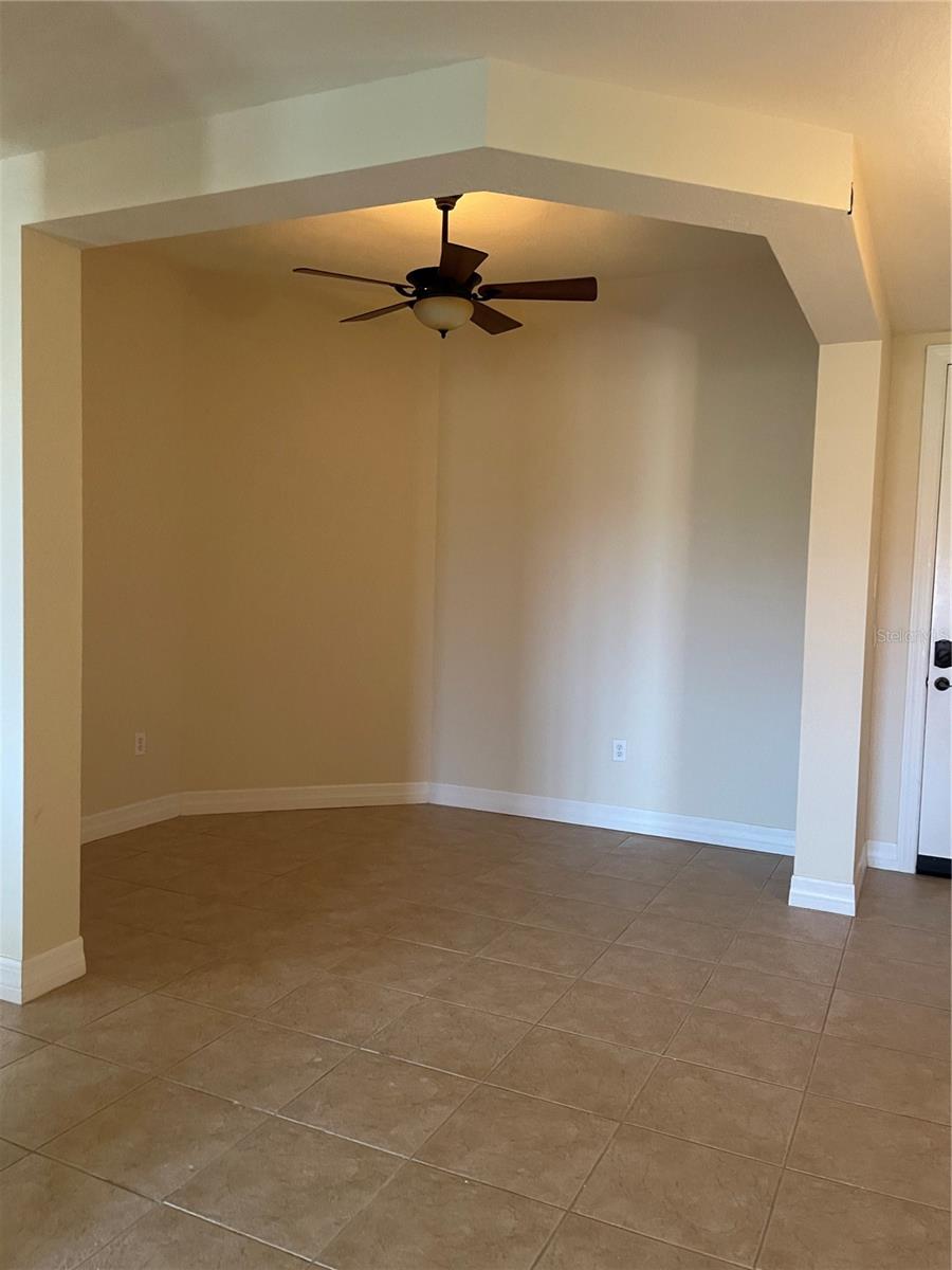 Image 11 of 52 For 94 Vivante Boulevard 402