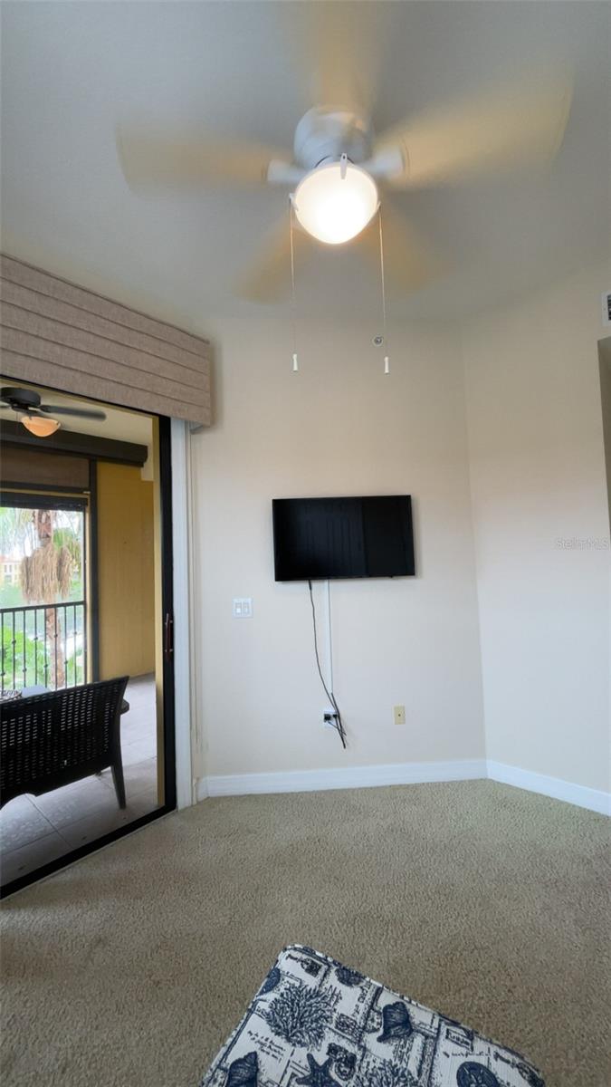 Image 26 of 52 For 94 Vivante Boulevard 402
