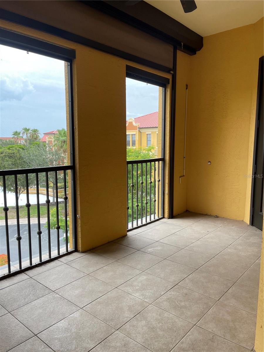 Image 37 of 52 For 94 Vivante Boulevard 402
