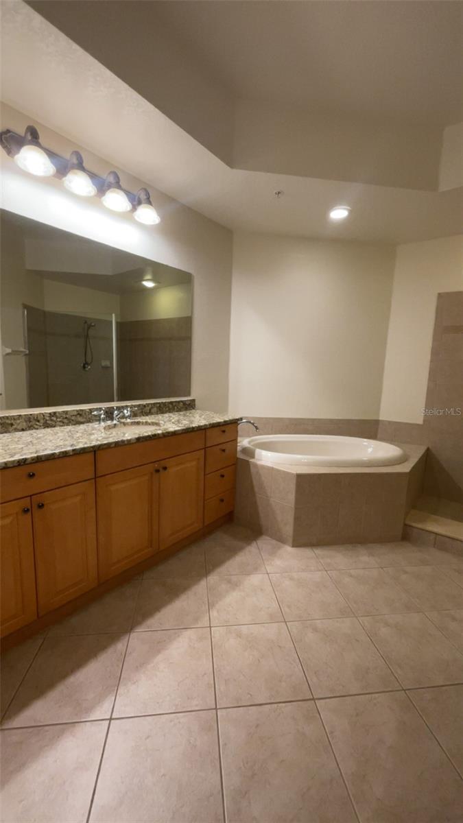 Image 46 of 52 For 94 Vivante Boulevard 402