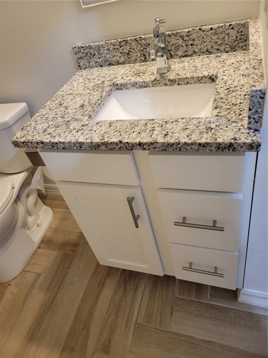 Image 32 of 36 For 328 20th Street W