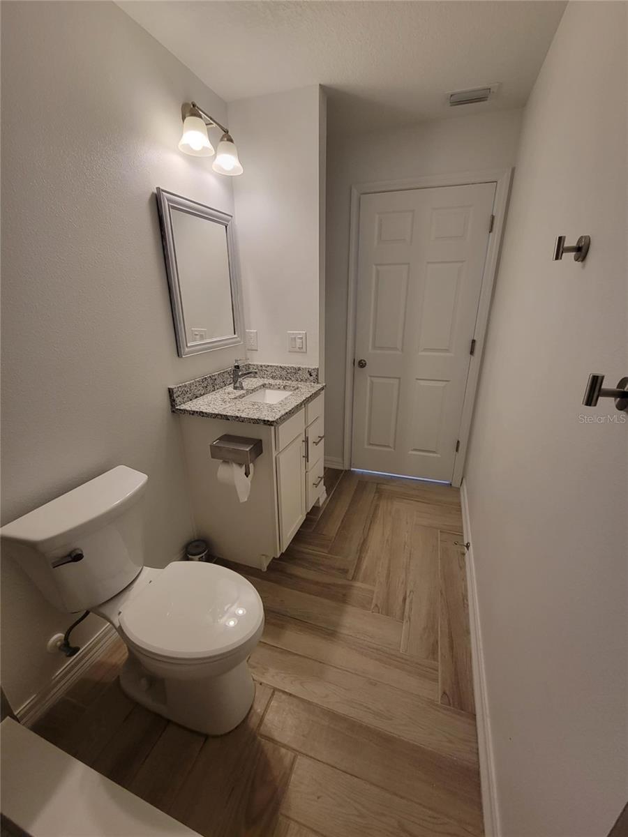 Image 33 of 36 For 328 20th Street W