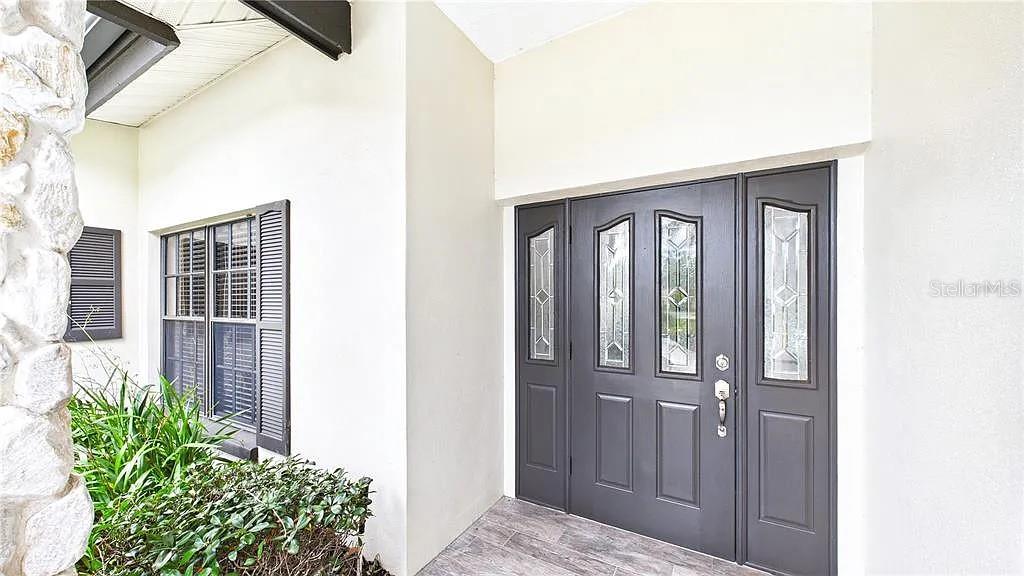 Image 15 of 37 For 6107 Misty Oaks Street