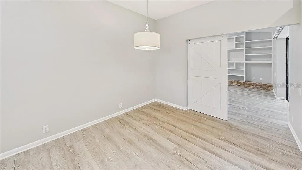 Image 30 of 37 For 6107 Misty Oaks Street