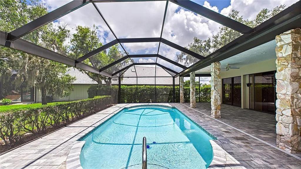 Image 34 of 37 For 6107 Misty Oaks Street