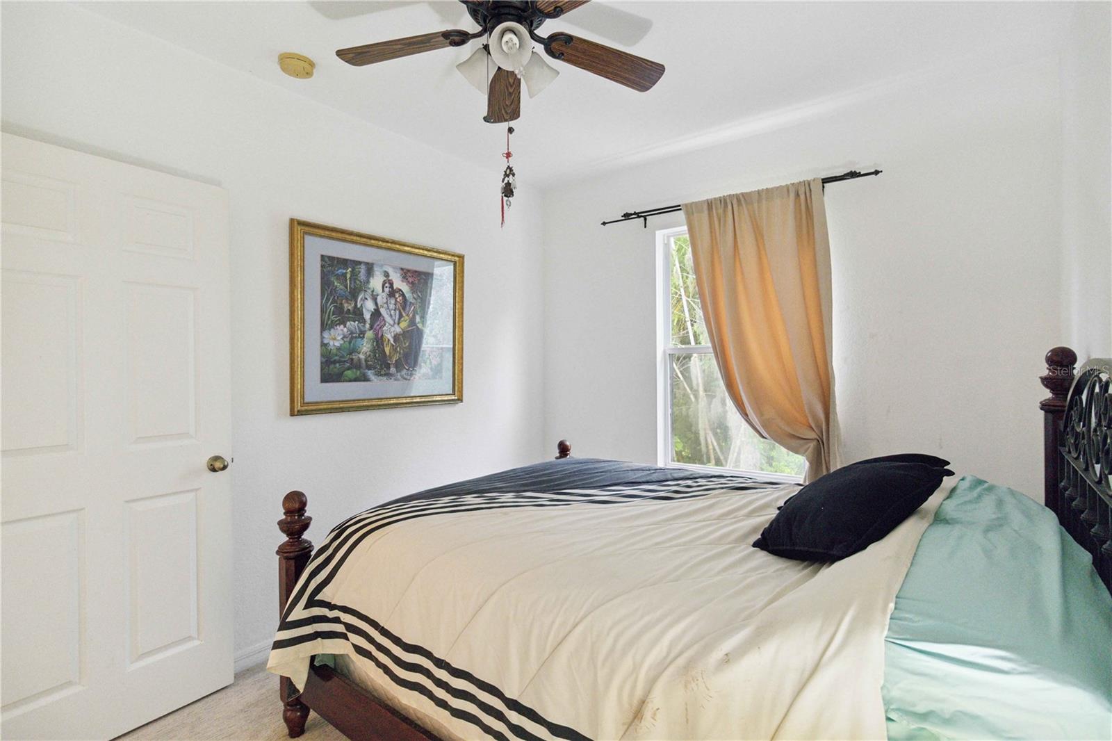 Image 21 of 30 For 2303 28th Avenue E