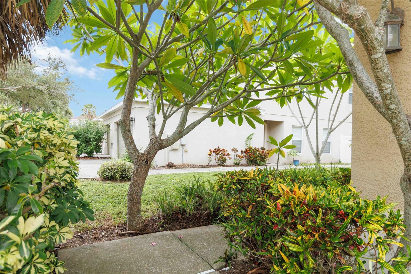 Image 3 of 30 For 2303 28th Avenue E