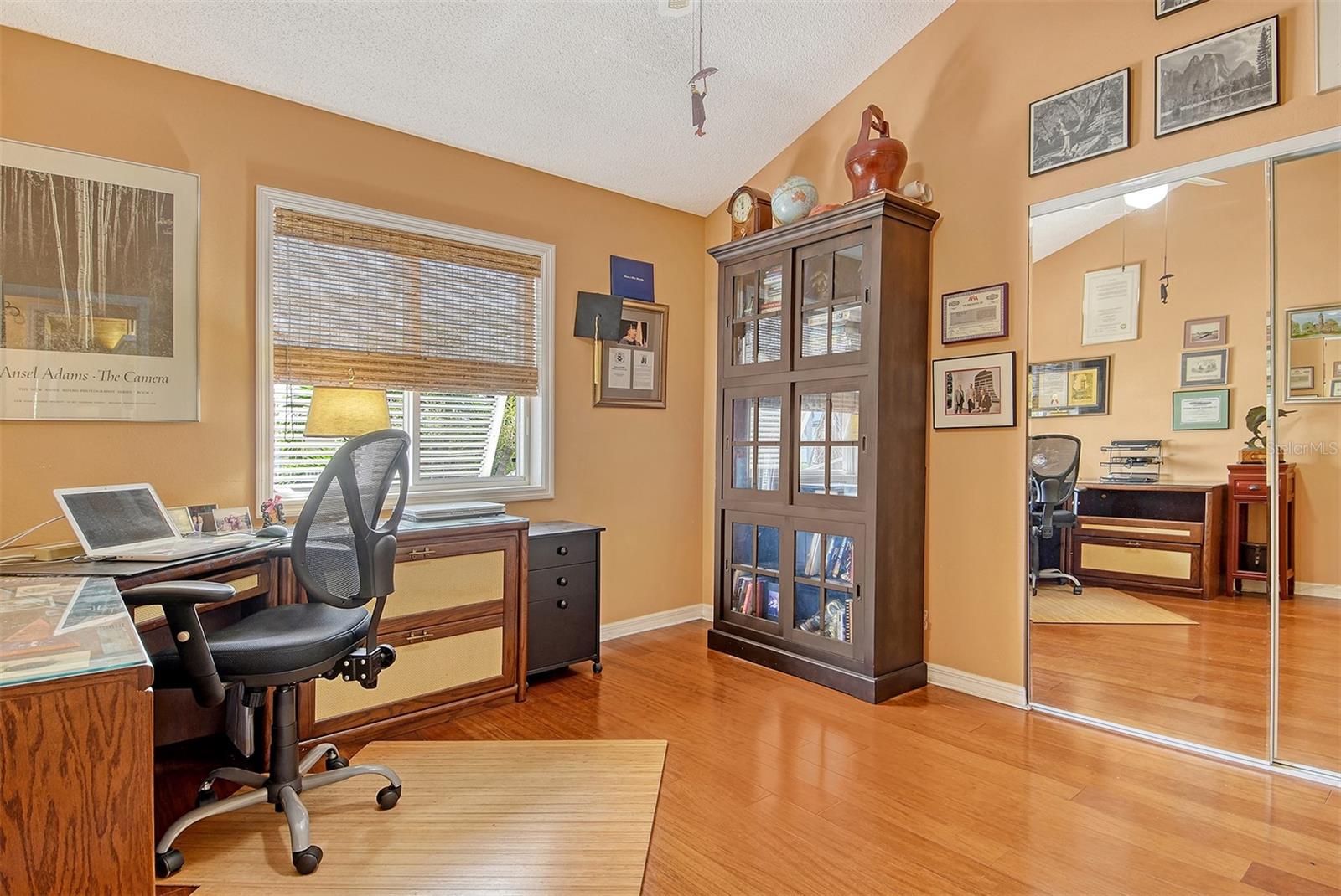 Image 35 of 100 For 701 Marbury Lane