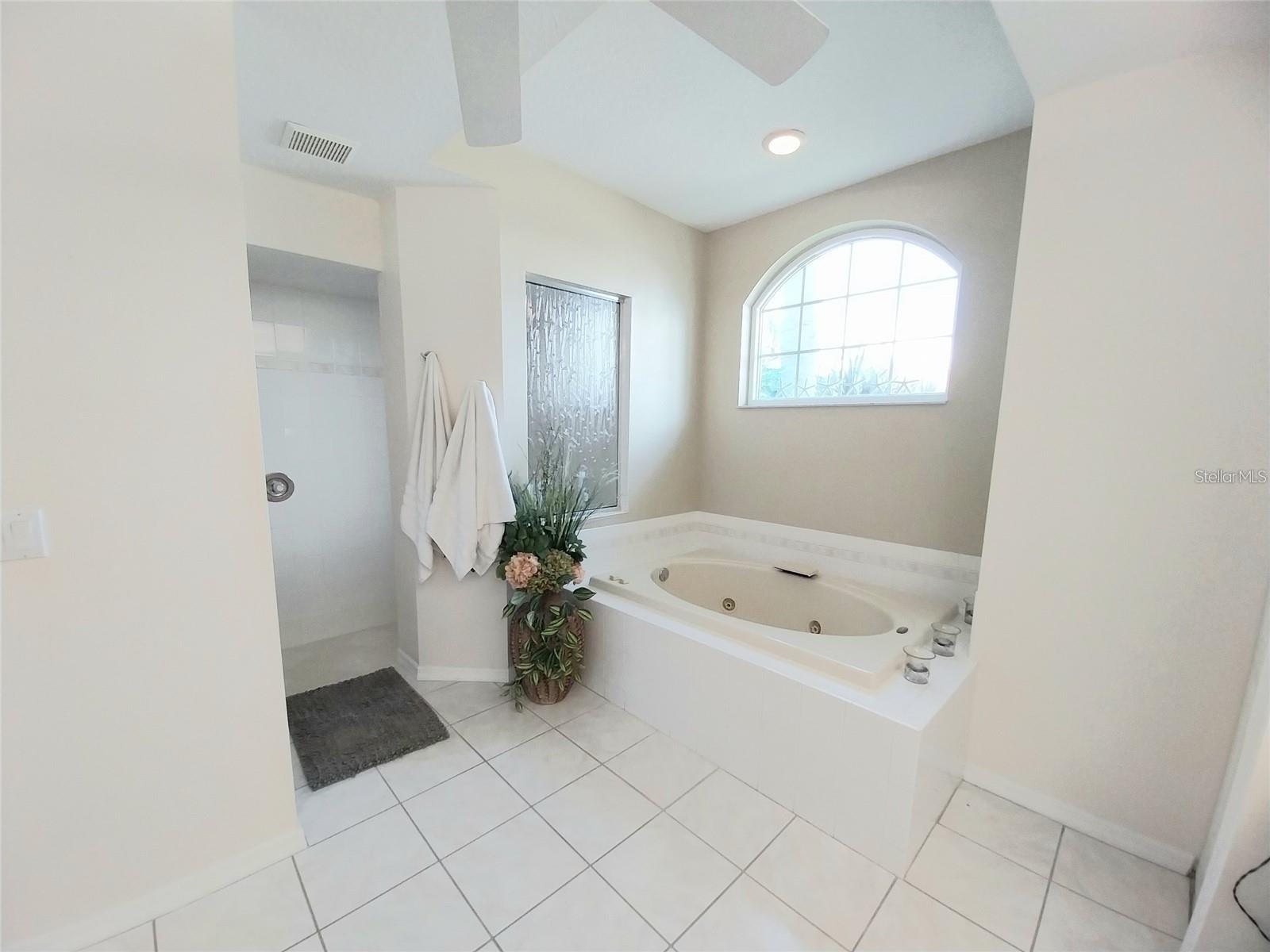 Image 17 of 28 For 4176 Hearthstone Drive