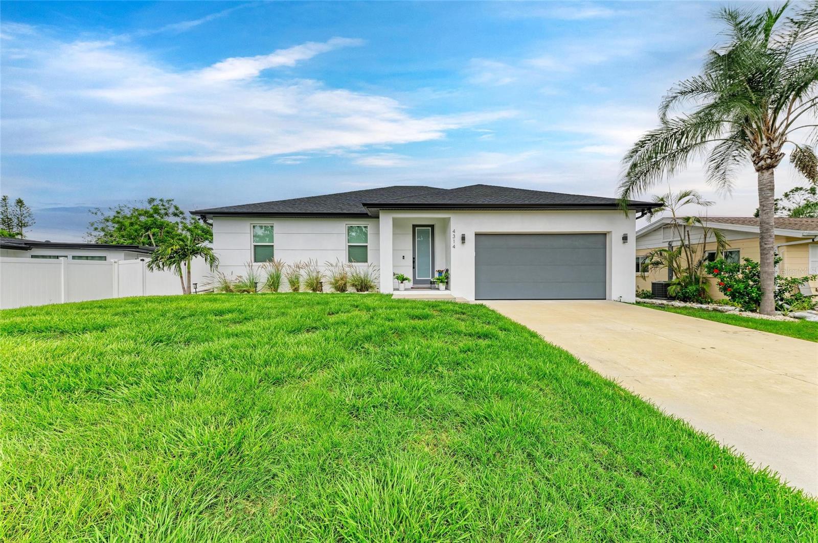 Details for 4314 Des Plaines Drive, SARASOTA, FL 34233