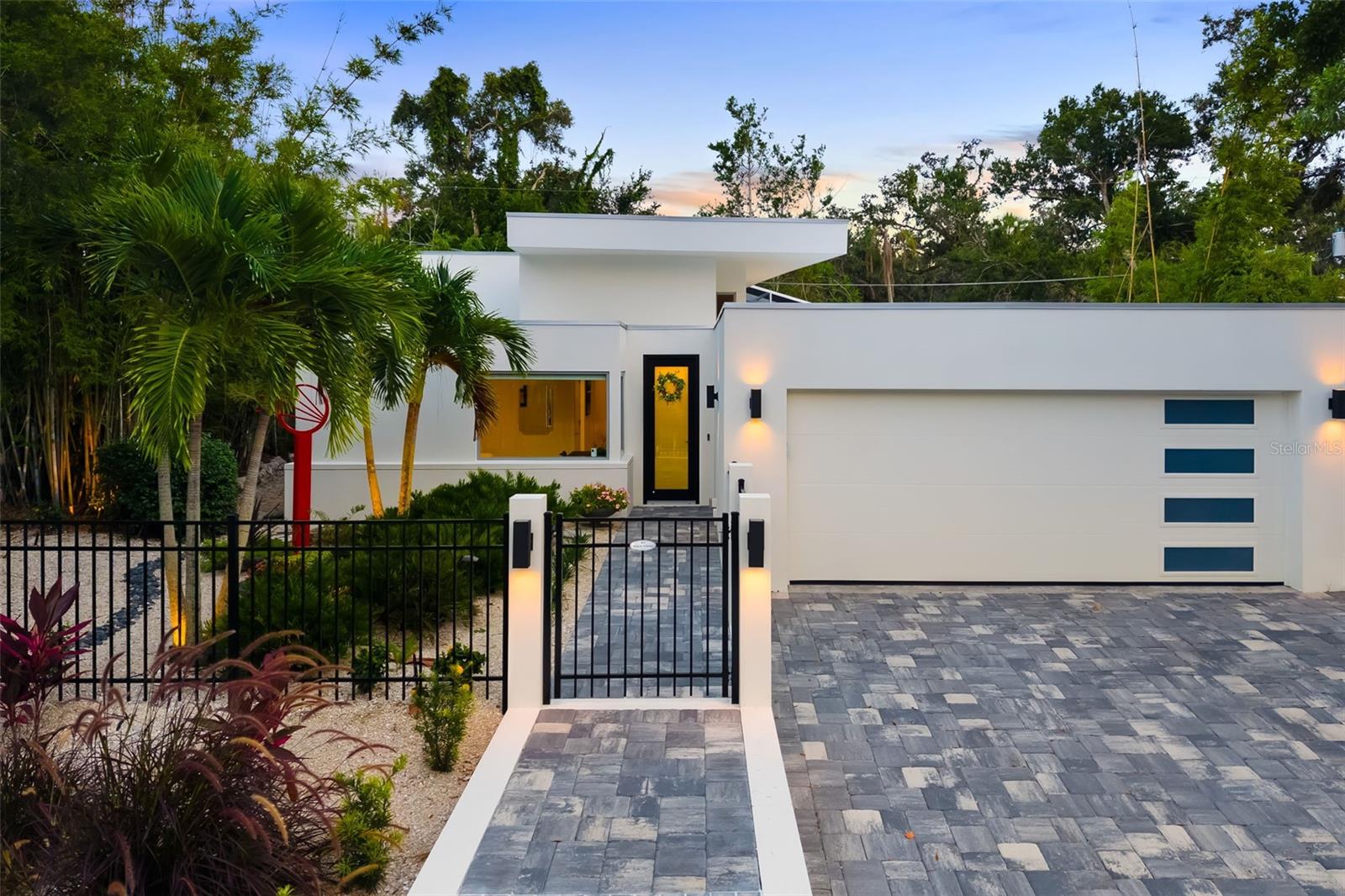 Image 42 of 61 For 904 Virginia Drive