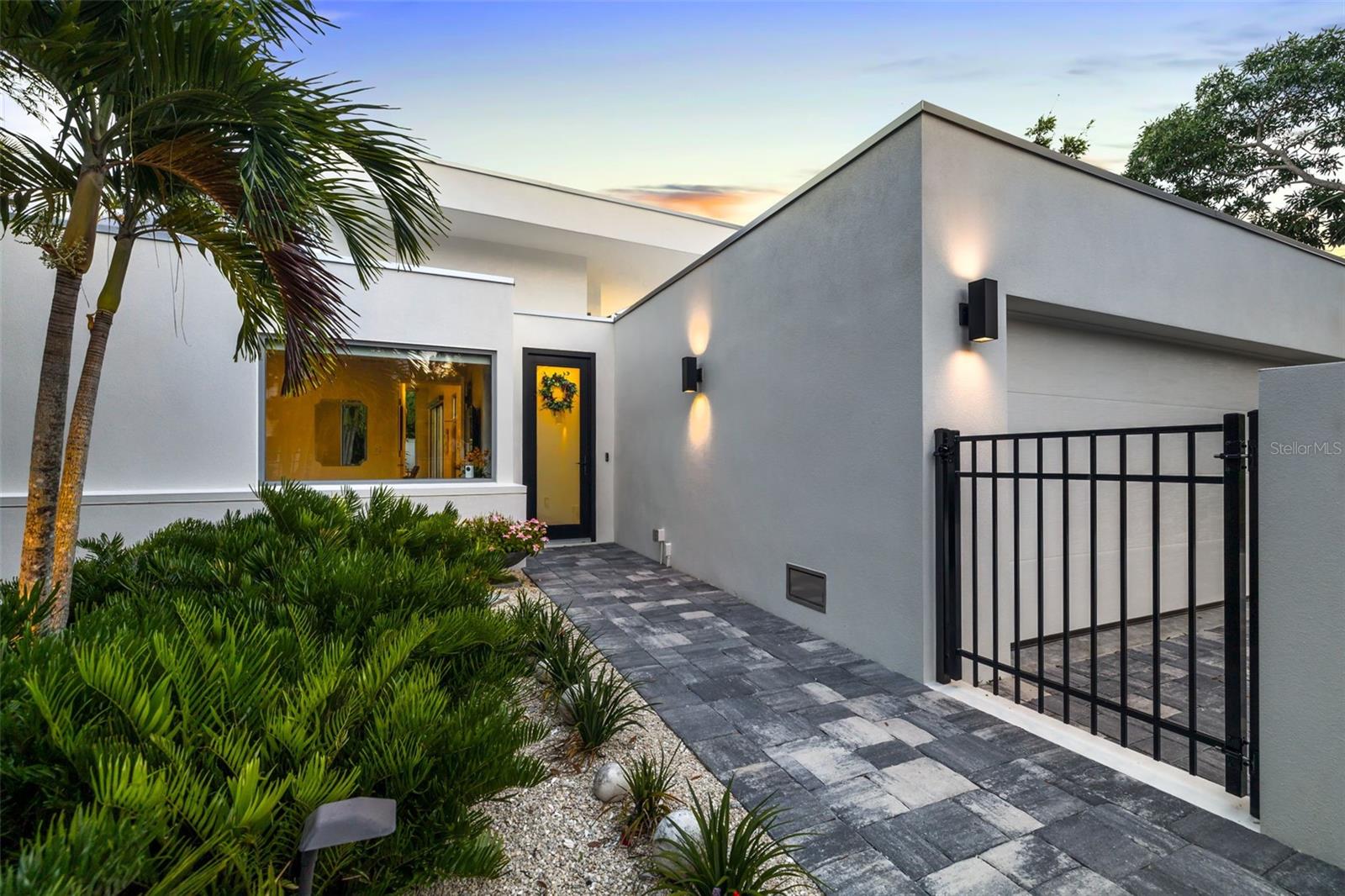 Image 50 of 61 For 904 Virginia Drive