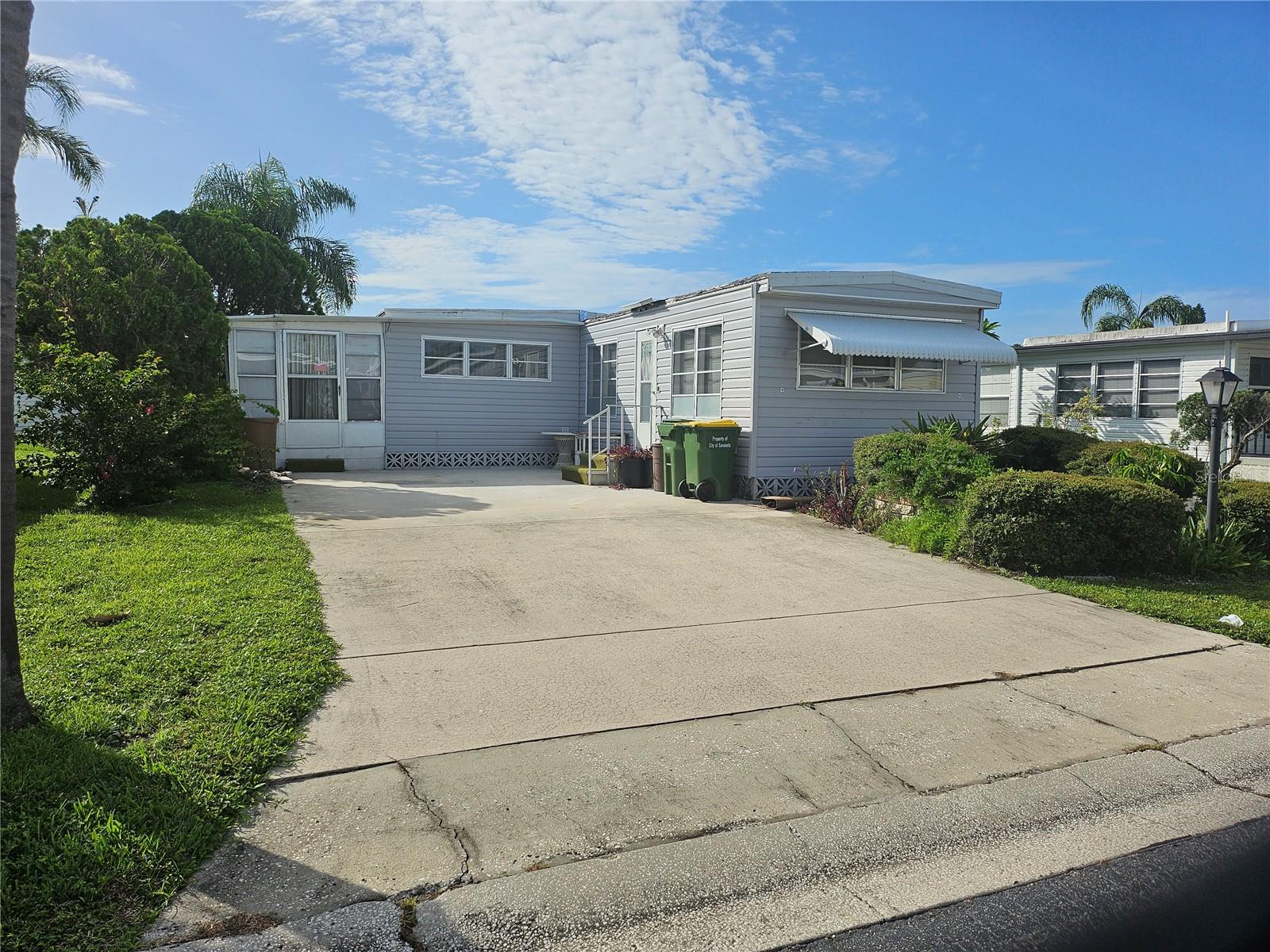Image 2 of 32 For 3324 Laurel Oak Way