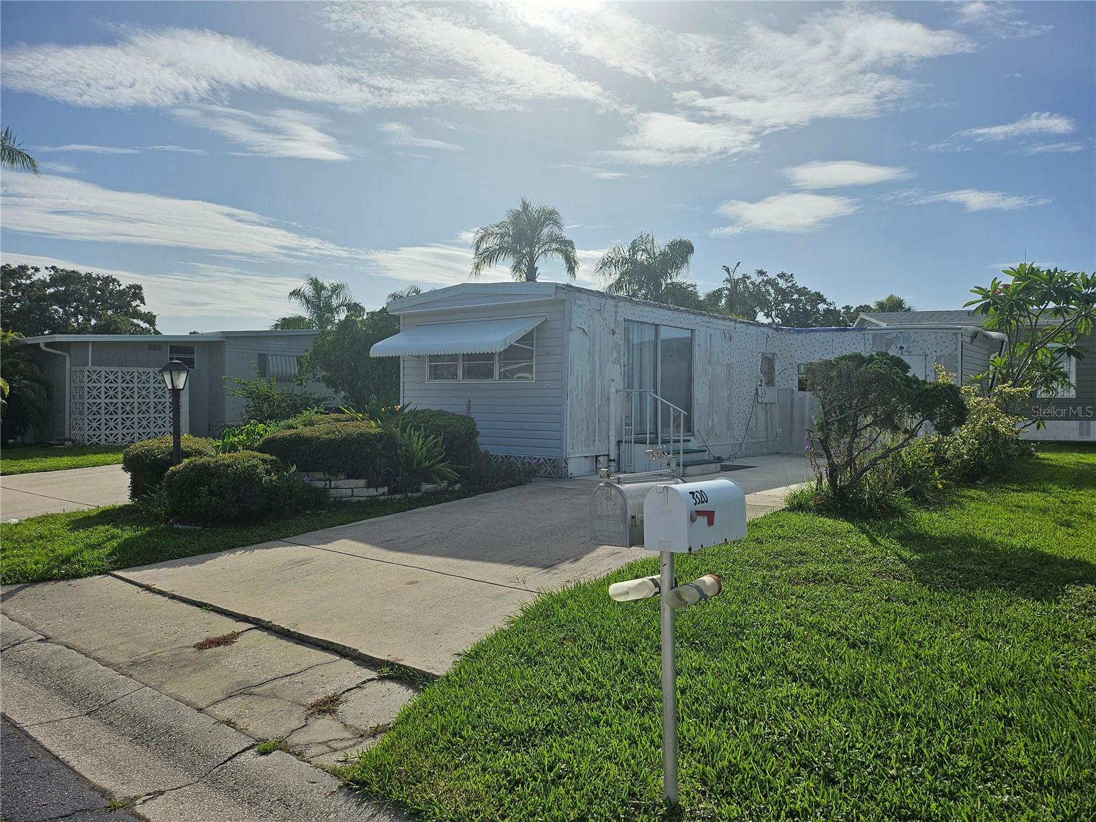 Image 3 of 32 For 3324 Laurel Oak Way