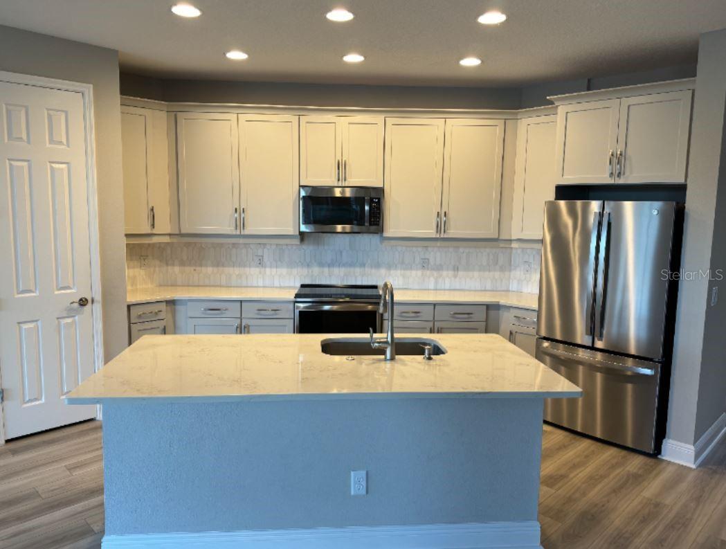 Image 2 of 10 For 931 Fernleaf Run