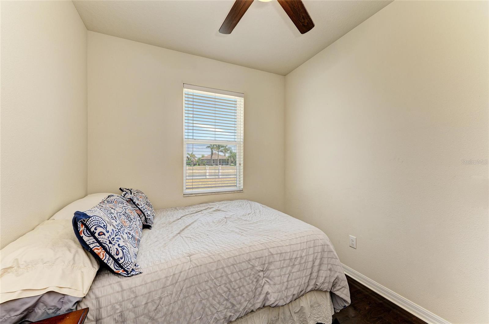 Image 14 of 69 For 7822 110th Avenue E
