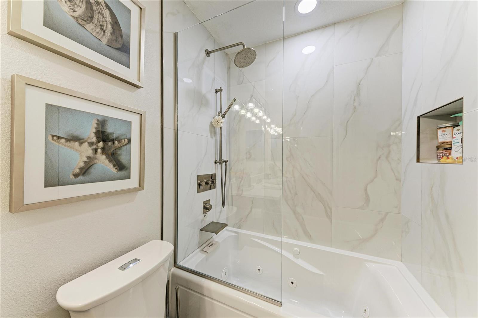 Image 36 of 72 For 6536 Moorings Point Circle 101