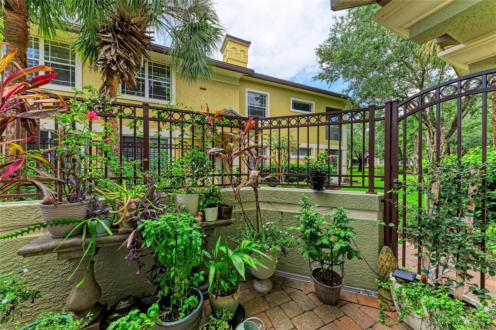 Image 39 of 72 For 6536 Moorings Point Circle 101