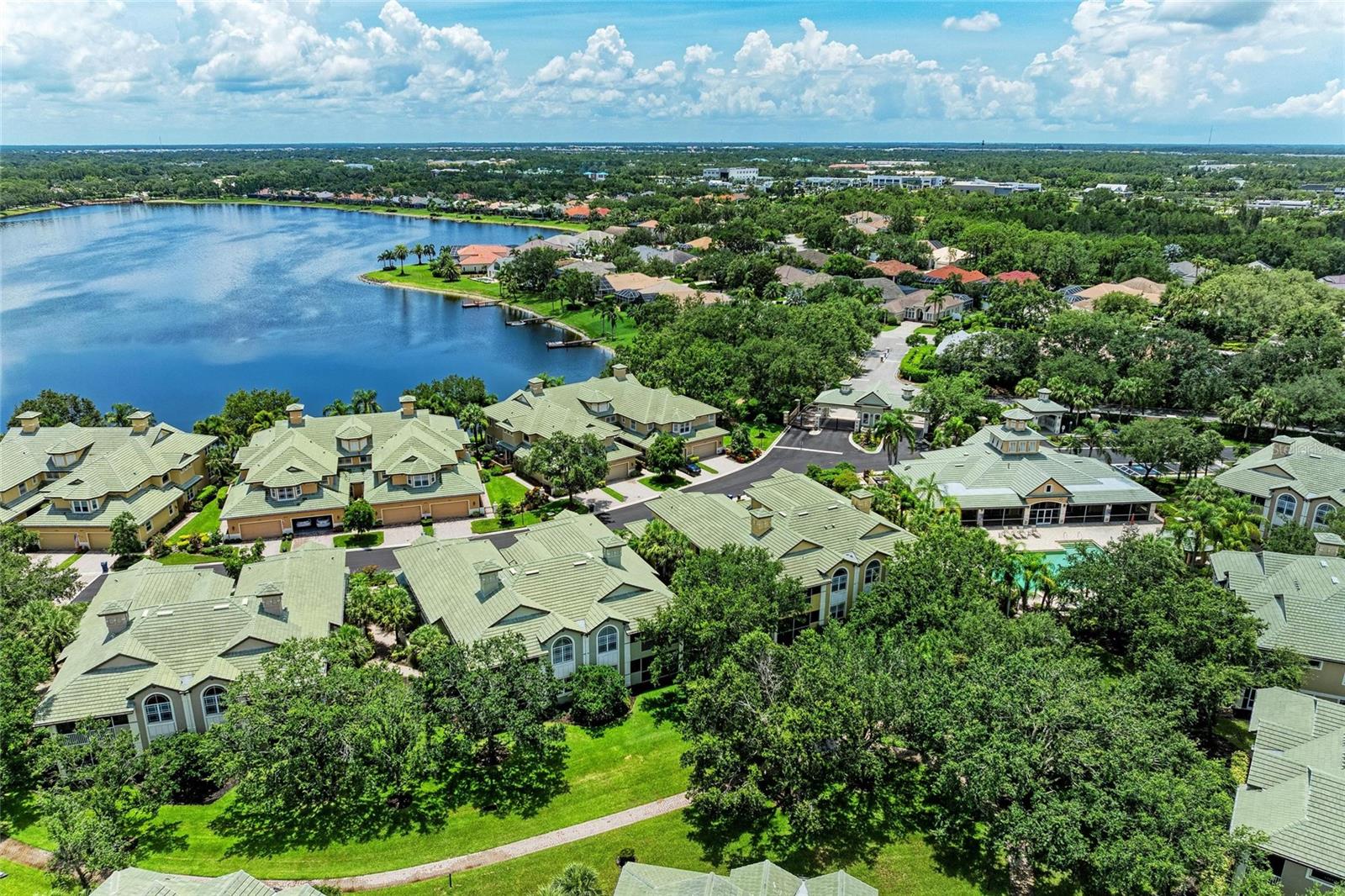 Image 47 of 72 For 6536 Moorings Point Circle 101