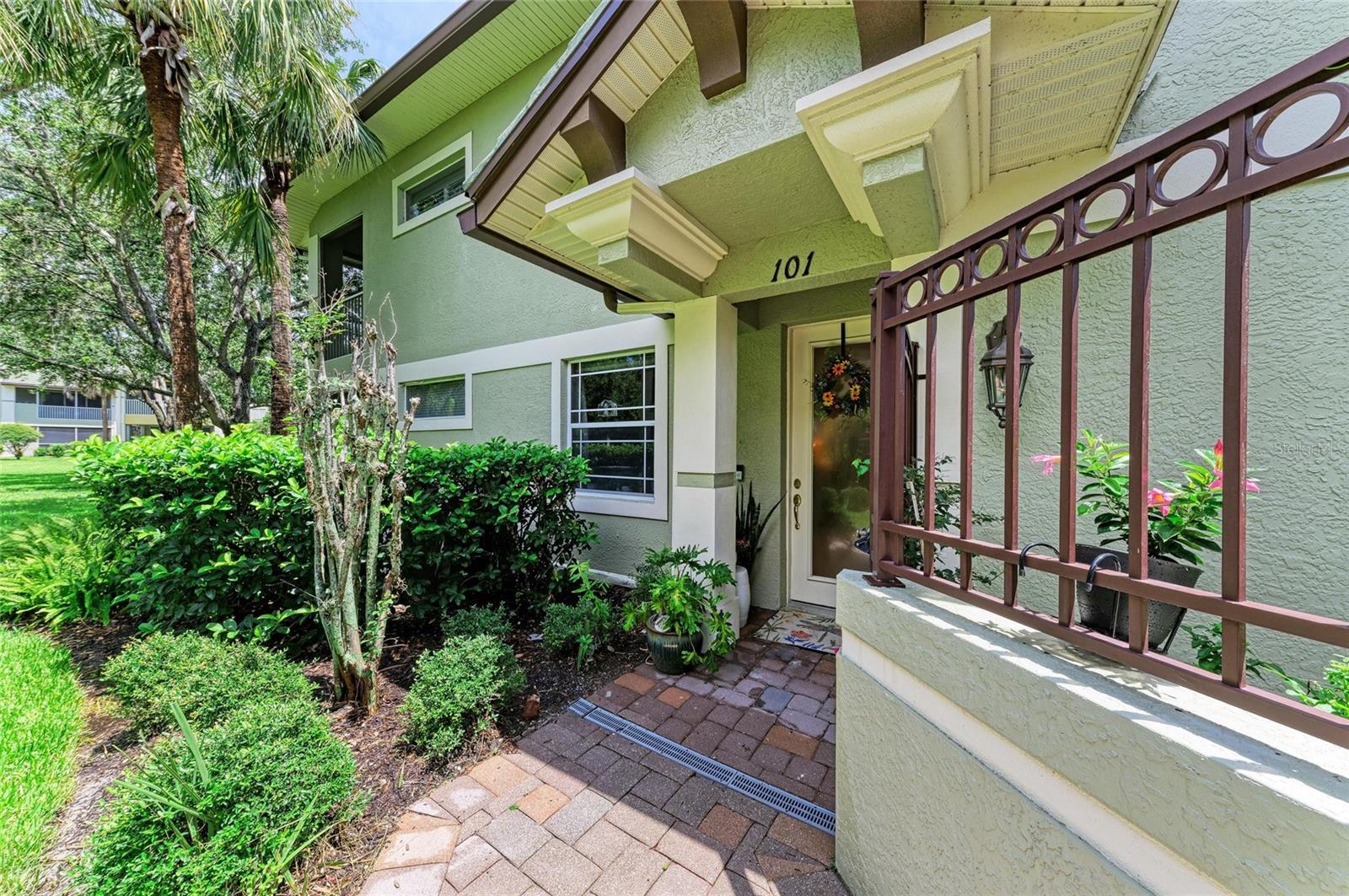 Image 8 of 72 For 6536 Moorings Point Circle 101