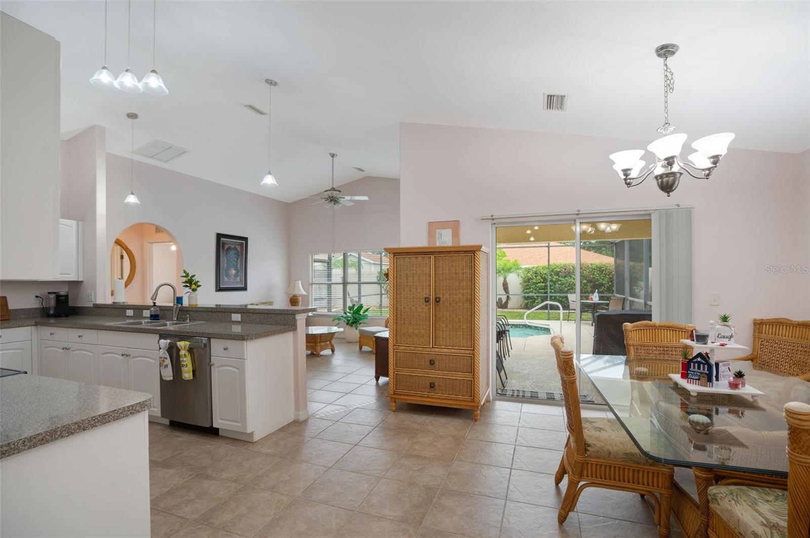 Image 12 of 35 For 2710 93rd Court E
