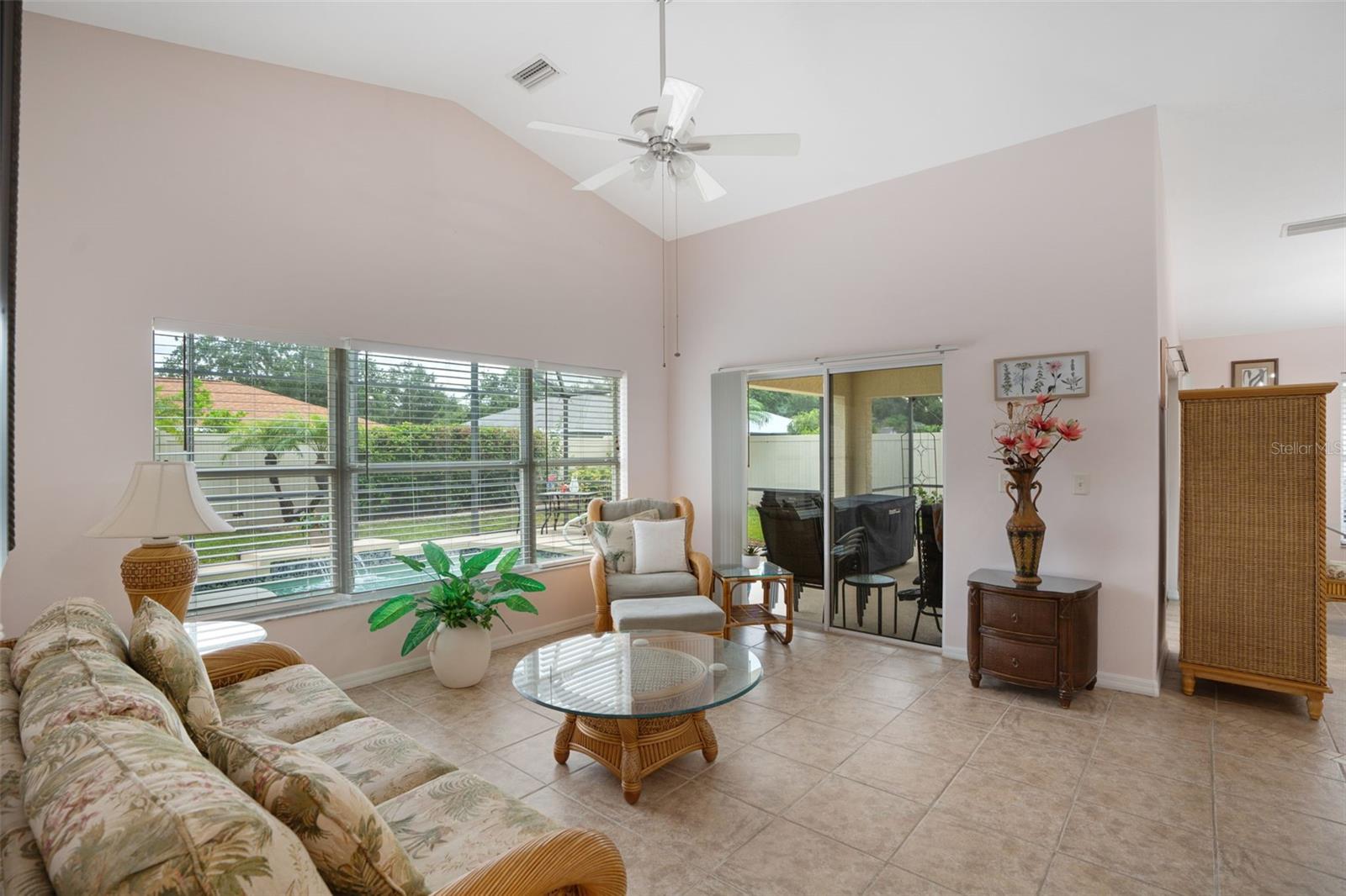 Image 16 of 35 For 2710 93rd Court E