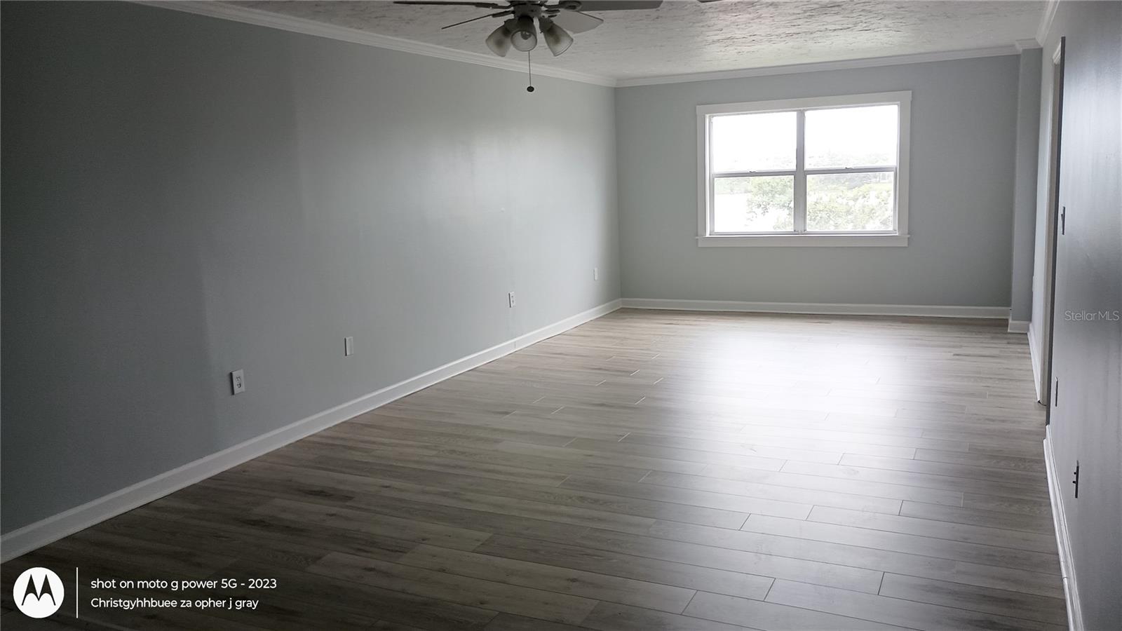 Image 2 of 13 For 4111 Lake Bayshore Drive 408